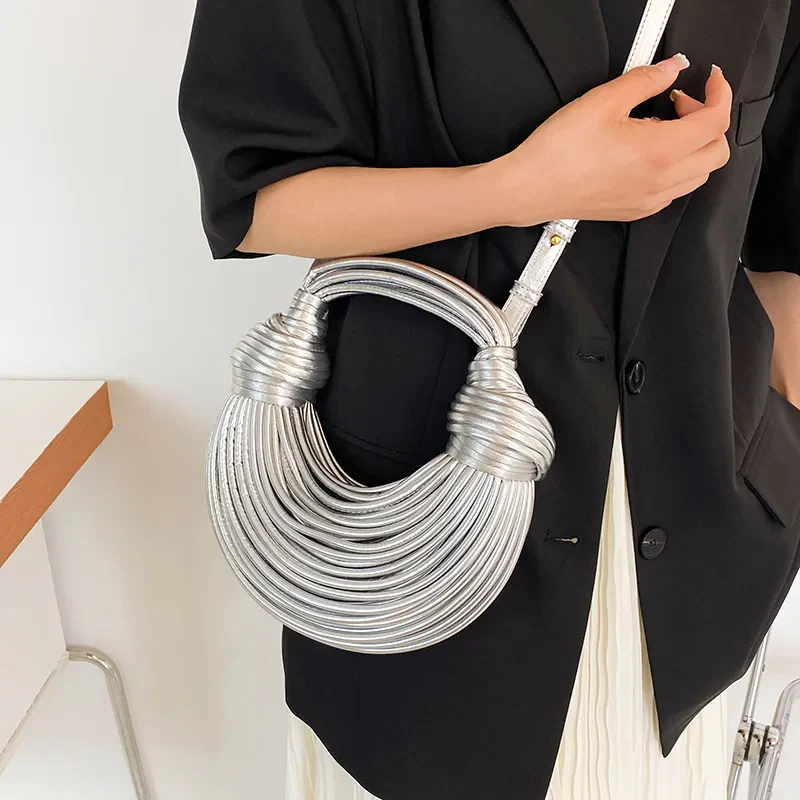 Hand-Woven Women's Handbag - Image 7