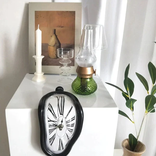 Salvador Dali Melting Clock - Image 9